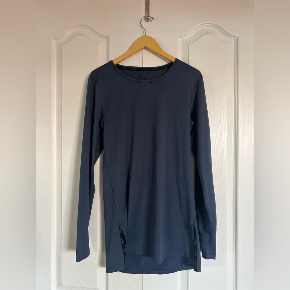 Nike Dri-FIT Long Sleeve Shirt